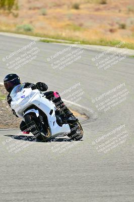 media/Apr-13-2025-TrackXperience (Sun) [[fb1ef998a6]]/Level 2 (Intermediate)/Turns 4 and 6 (Session 4)/